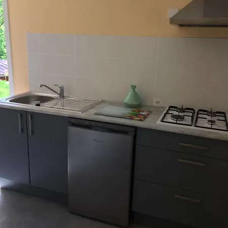 La Fenass Apartment *